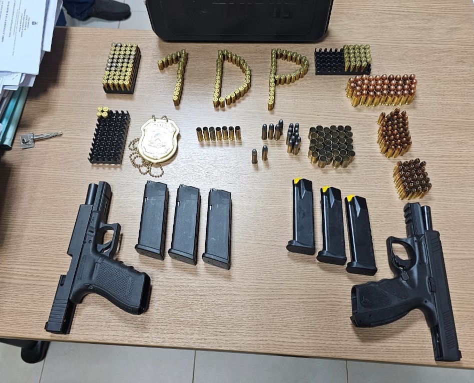Suspeito de ameaçar motorista de aplicativo no trânsito é preso em flagrante por posse irregular de munições