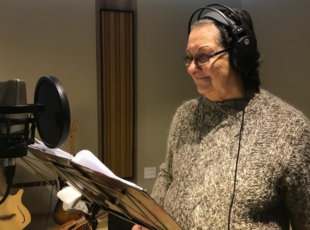 Conheça Maria Piedade, cantora de 91 anos que lança o primeiro álbum sete décadas após a interrupção da carreira