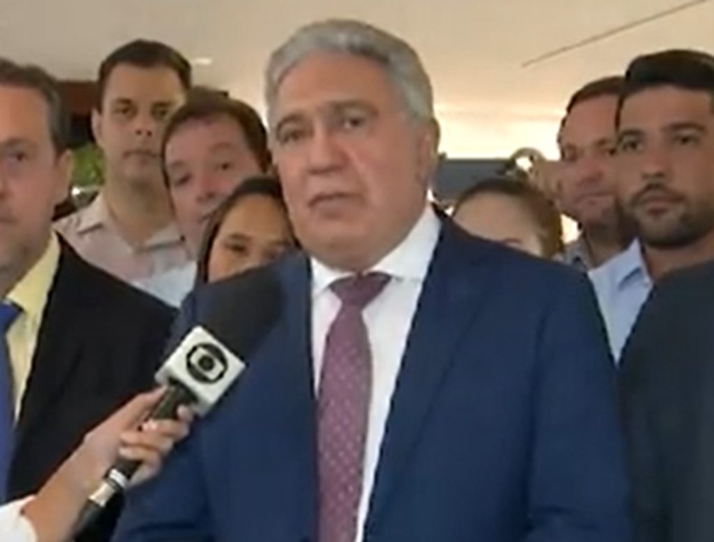 Laurez Moreira assume governo após afastamento de Wanderlei por suspeita de corrupção