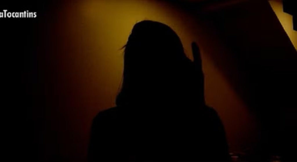 Mulher tem prejuízo de R$ 28 mil após criminosos se passarem por advogada; entenda golpe