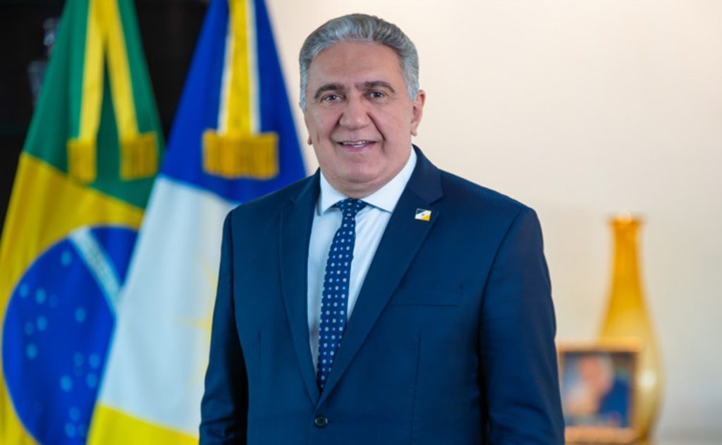 Governador em exercício do Tocantins diz que encontrou escutas em secretarias e gastos milionários: ‘Vamos diminuir’