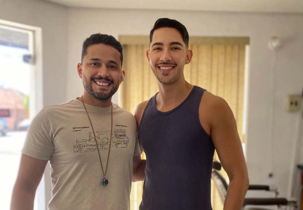 Barbeiro comenta choro de cliente após despedida e explica mudança para o TO: ‘Não esperava atingir tantas pessoas’