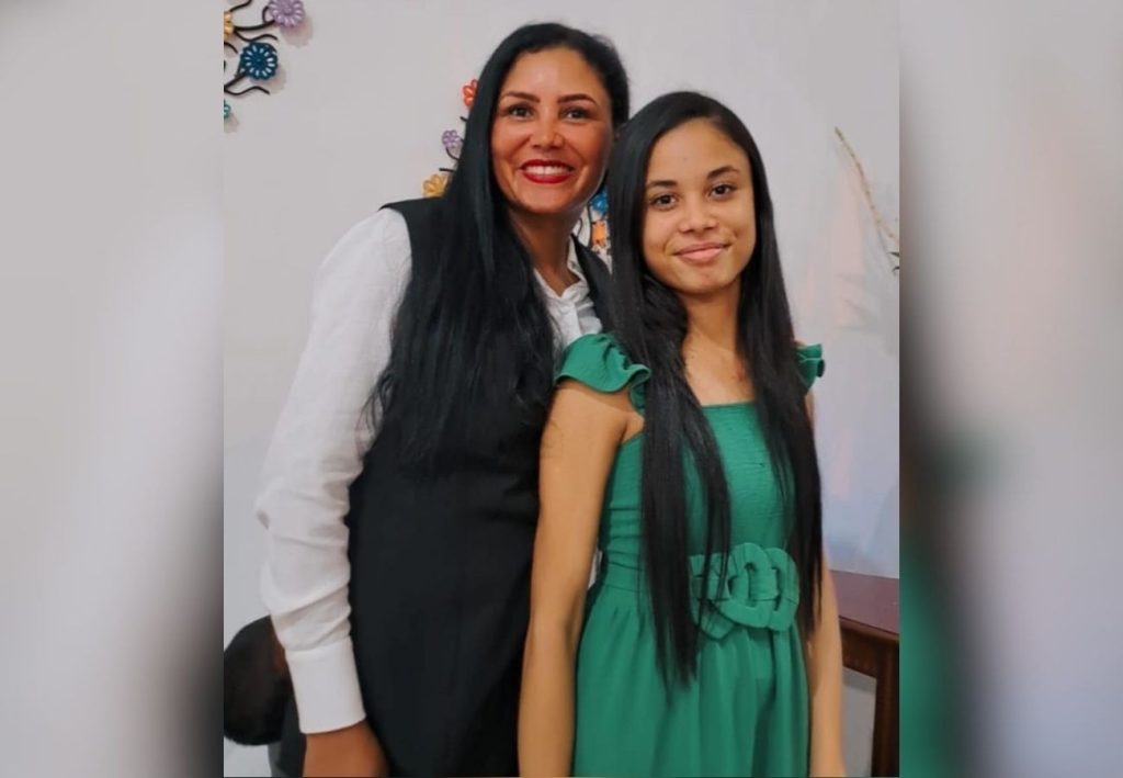 Mãe de estudante que perdeu pé e morreu em acidente na rodovia cobra resultado de laudo: ‘Esperando para enterrar com o corpo dela’