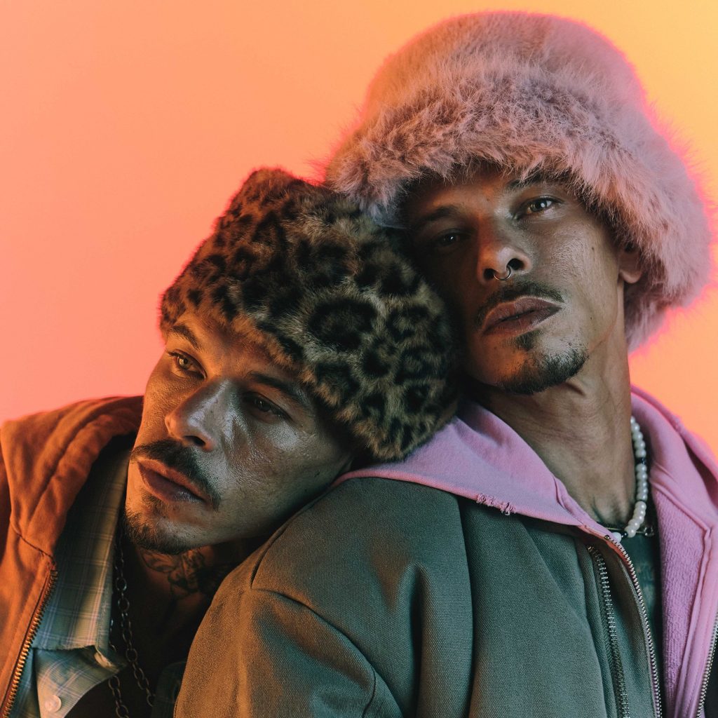 Medulla volta como duo e apresenta o primeiro álbum em dez anos, ‘No dia que tudo mudou’, feito com Los Brasileros