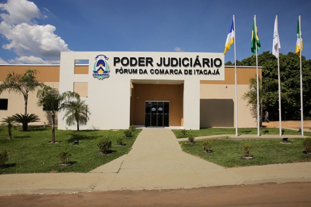 Homem é condenado após tentar obrigar a própria irmã a se prostituir para pagar dívida
