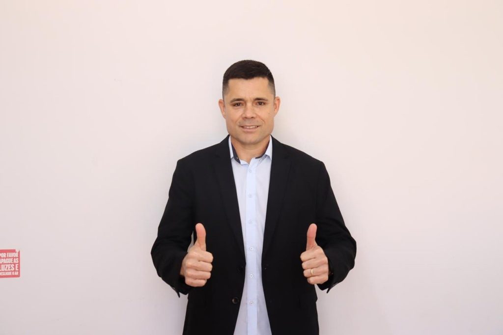 Qual é o número de Coronel Nilton Santos (Novo) para o Senado no Tocantins?